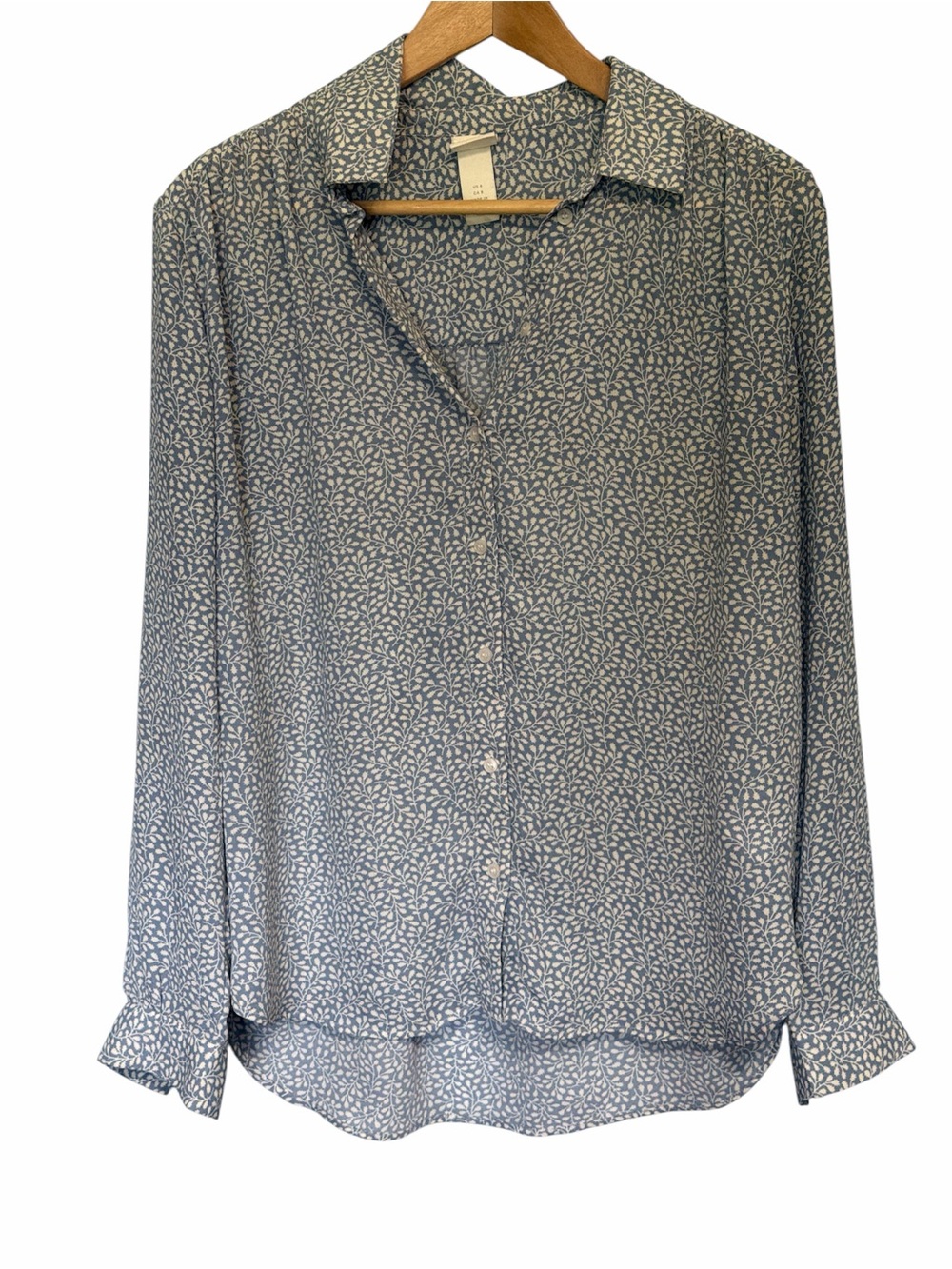 H&M Light Blue Printed Button-Up Blouse - Women Size 8